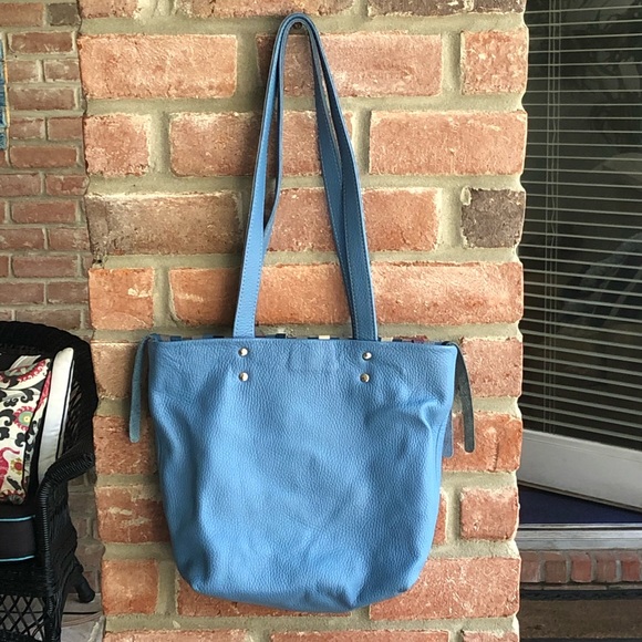 COCO BARCLAY Blue Pebbled Leather Boho Shoulder Bag Fringe London EUC - Picture 2 of 9